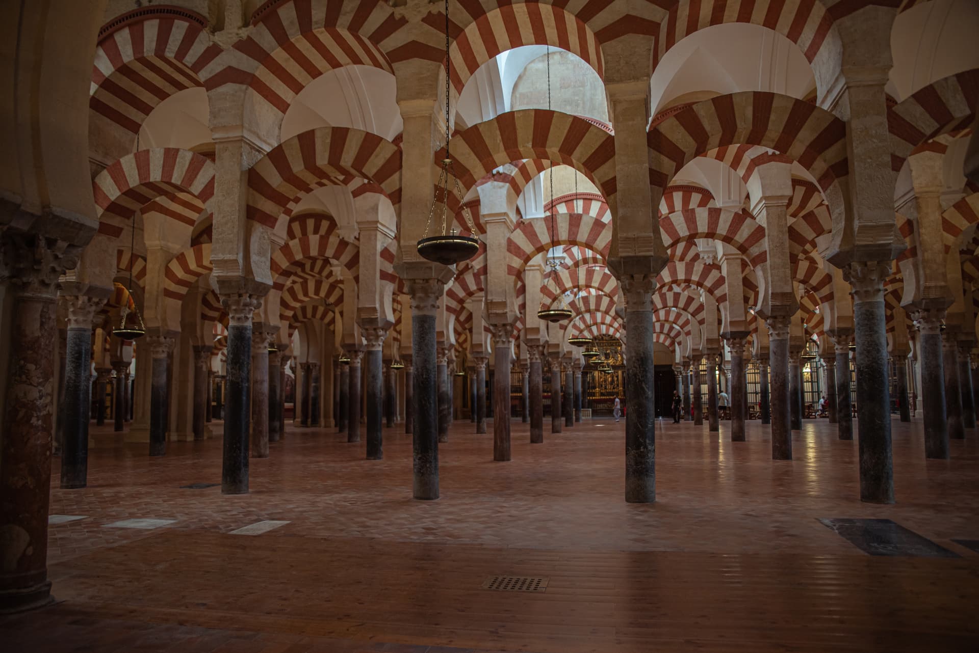 GUIDED TOUR OF THE MOSQUE-CATHEDRAL