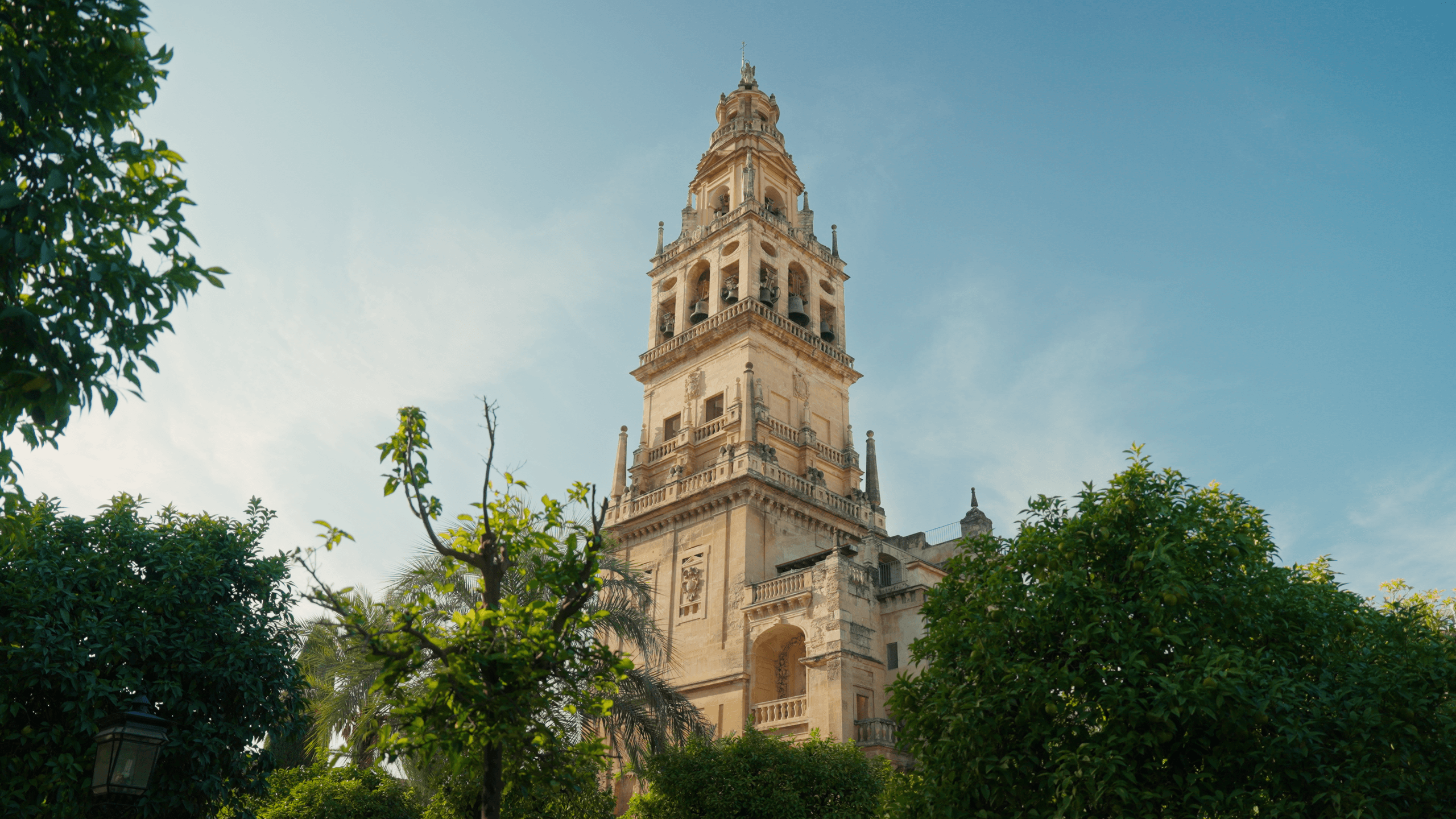 ¡OFERTA! Tour Judería, Alcázar y Mezquita + Medina Azahara